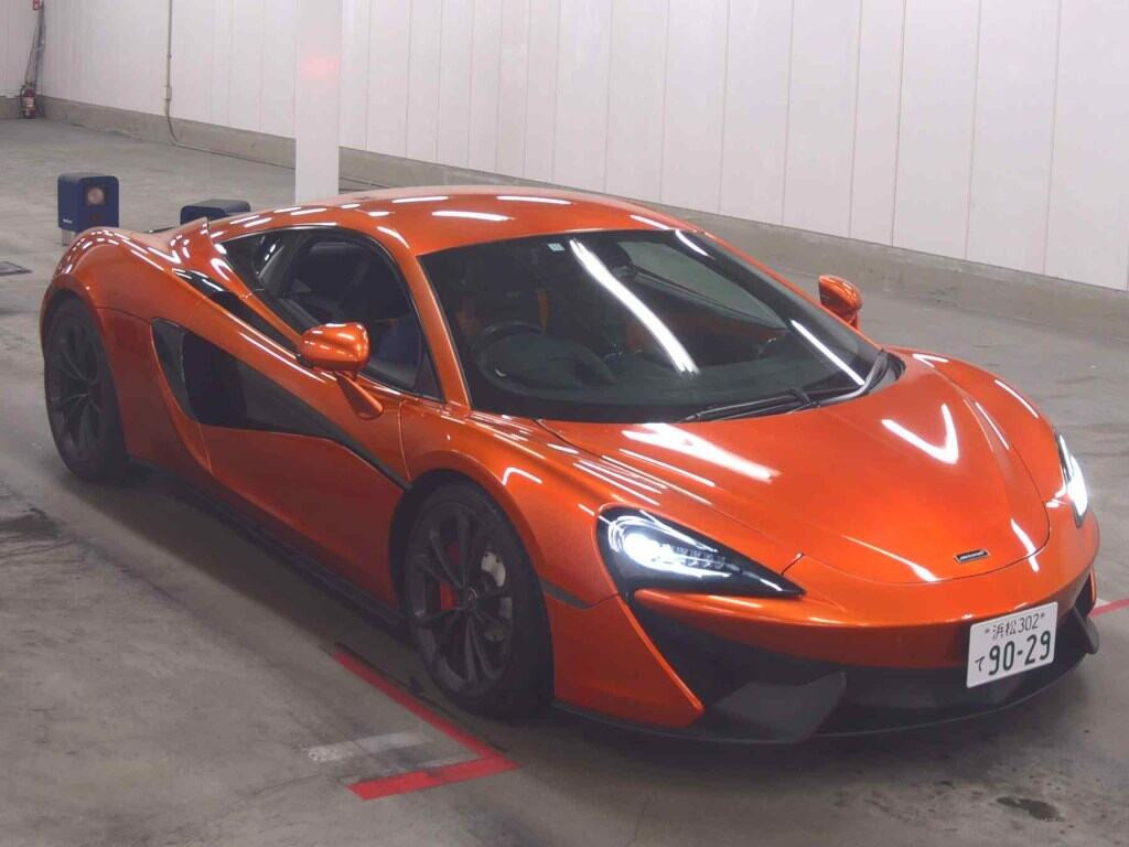McLaren 540C 2016 z aukcji japońskiej