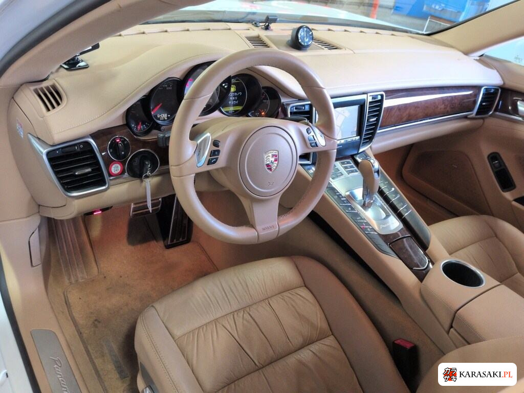 2011 Porsche Panamera 5D 4WD 4S 5