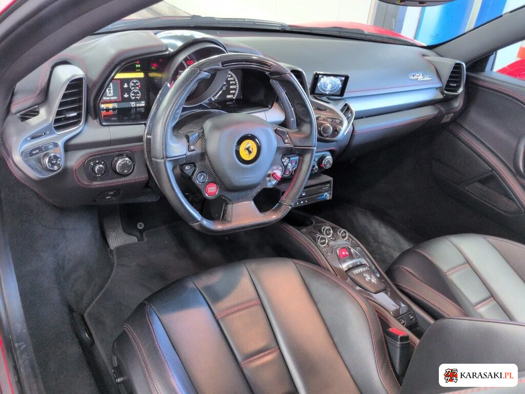 2012 Ferrari 458 Italia Base Grade 5