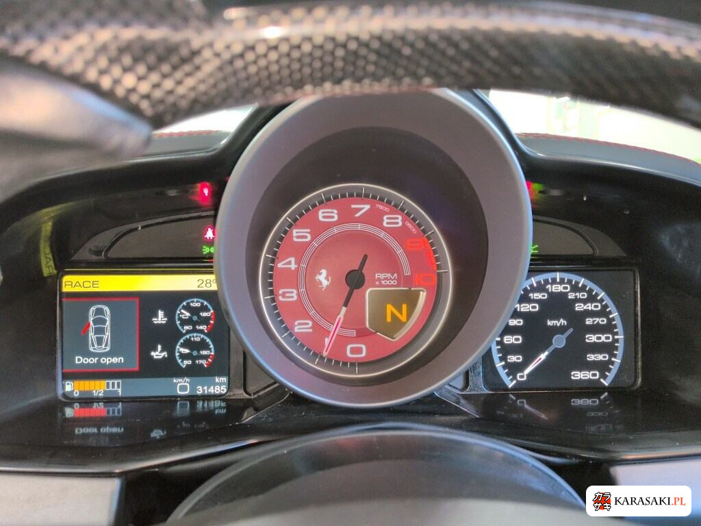2012 Ferrari 458 Italia Base Grade 6