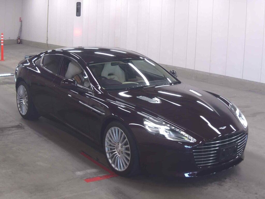 Aston Martin Rapide 2015 z aukcji japońskiej
