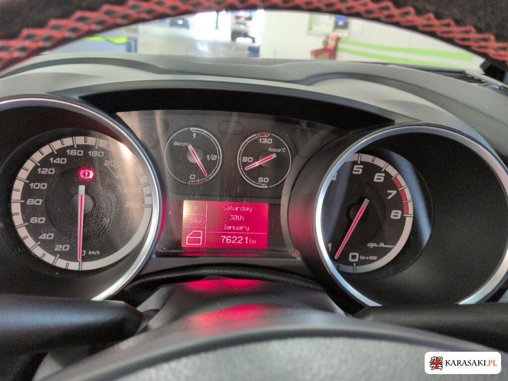 2012 Alfa Romeo Giulietta 5D Quadrifoglio Verde Alfie Stay 6