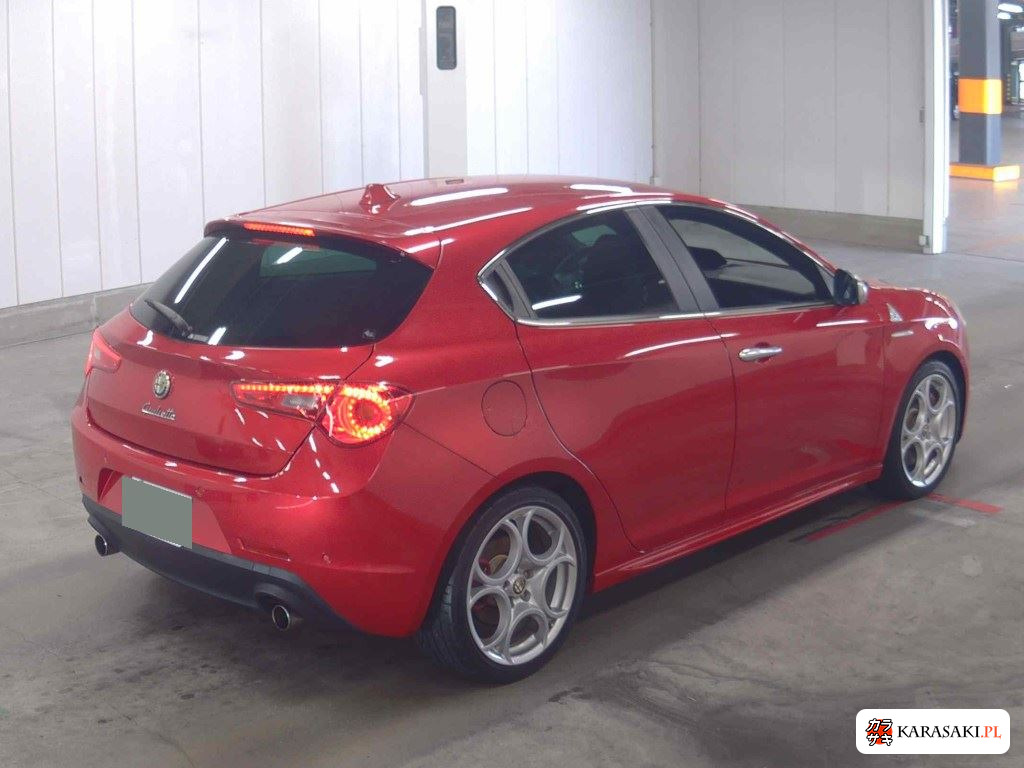2012 Alfa Romeo Giulietta 5D Quadrifoglio Verde Alfie Stay 4