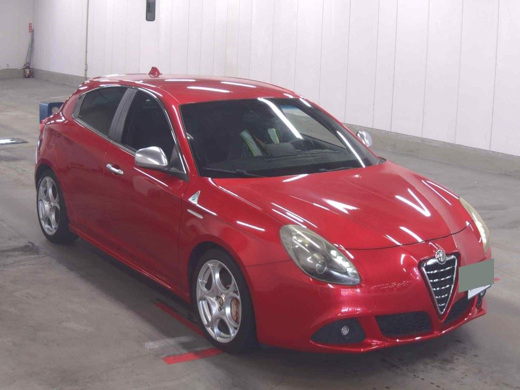 Alfa Romeo Giulietta 2012 z aukcji japońskiej