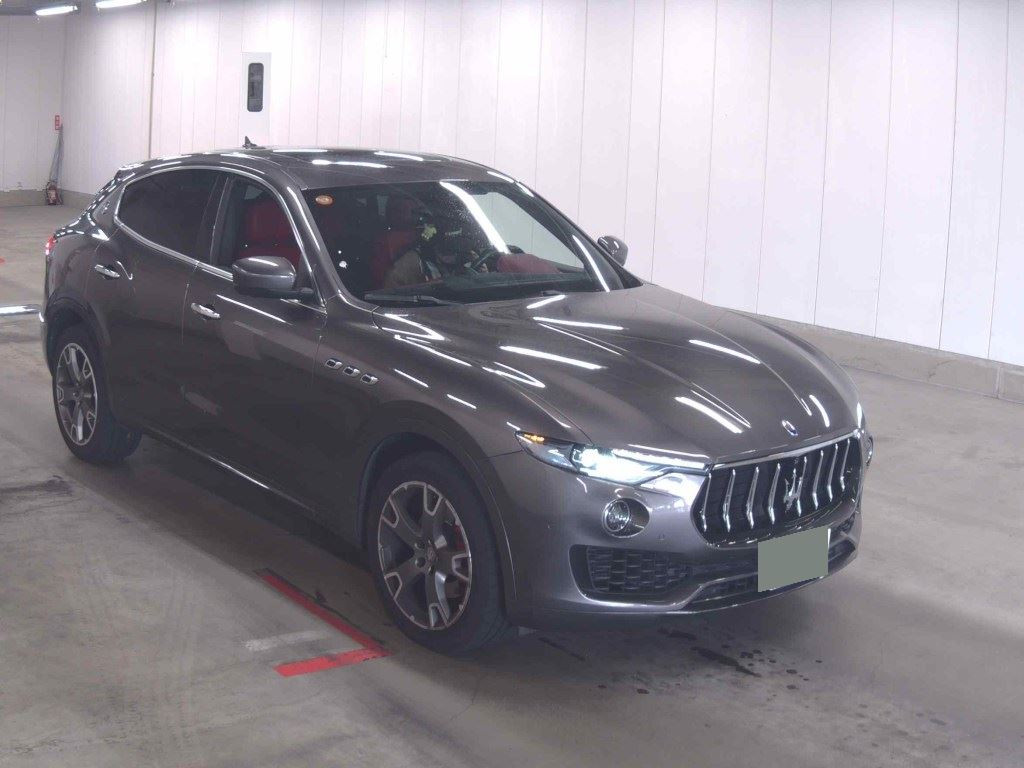 Maserati Levante 2016 z aukcji japońskiej