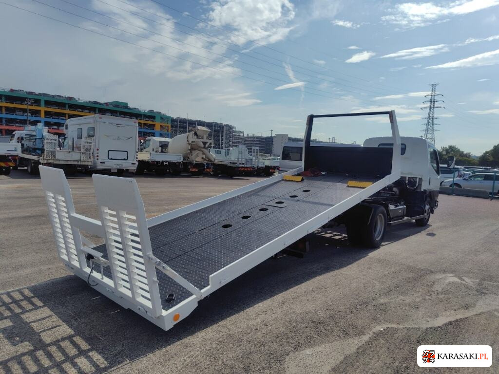 2001 Mitsubishi FE53EEV 4