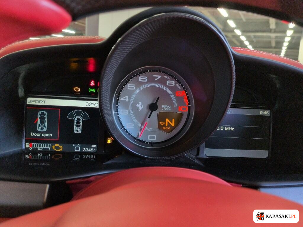 2018 Ferrari 458 Spider Base Grade 6