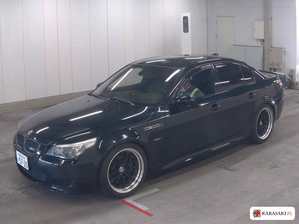 2006 BMW M5 4D 3