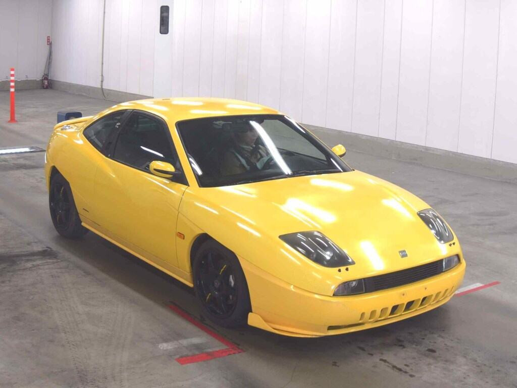 Fiat Coupe Fiat 1998 z aukcji japońskiej