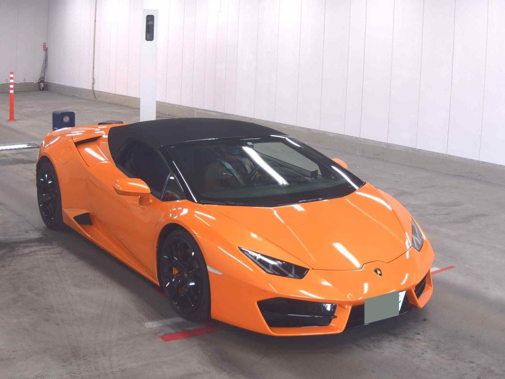 Lamborghini Huracan 2017 z aukcji japońskiej