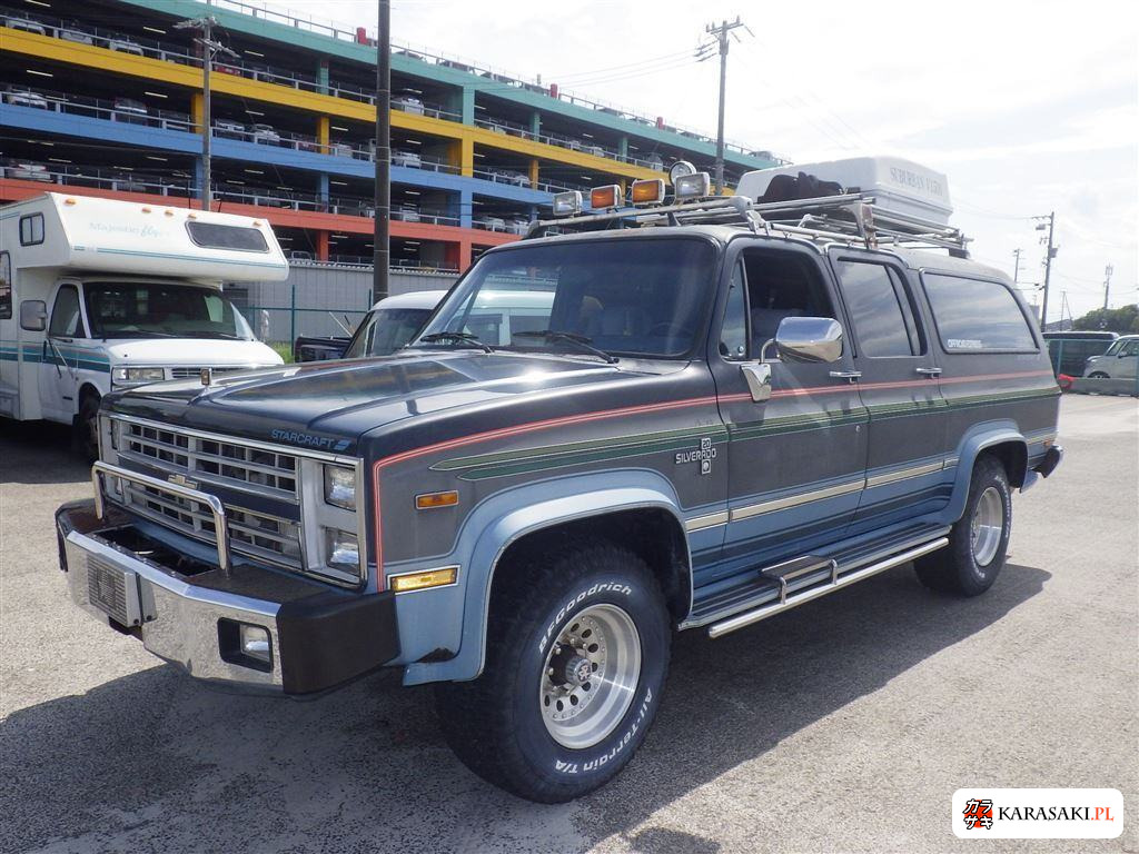 1987 Chevrolet Suburban 4WD 3