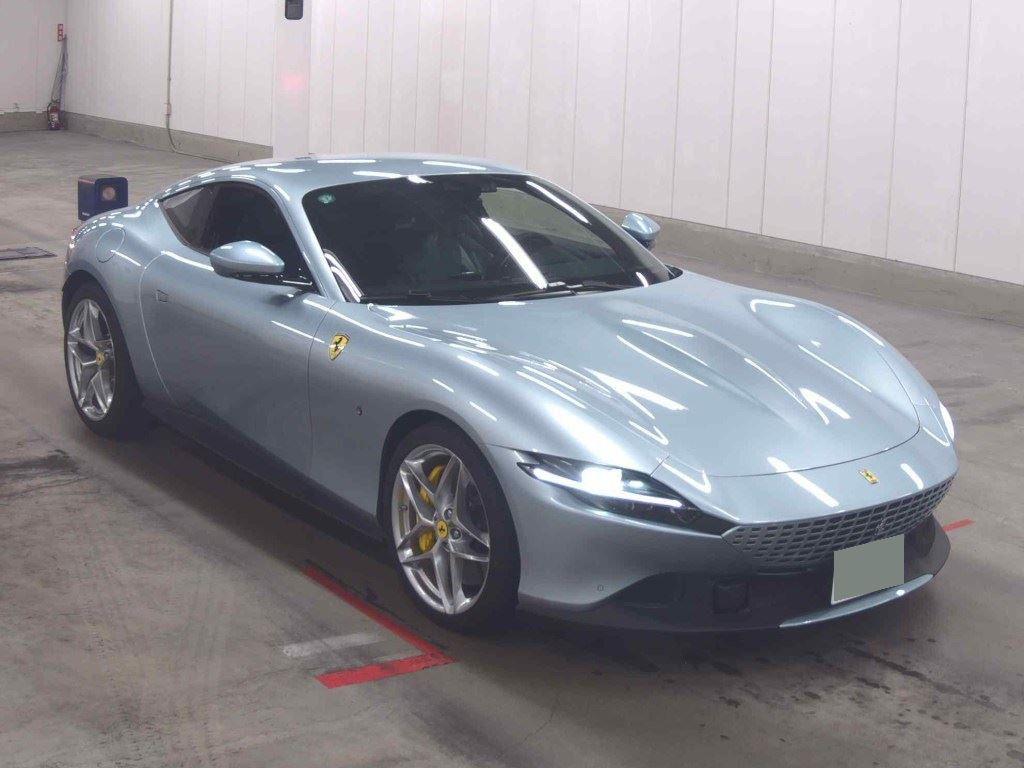 Ferrari Roma 2022 z aukcji japońskiej
