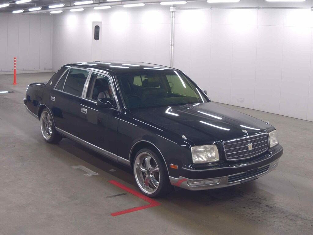 Toyota Century 2010 z aukcji japońskiej