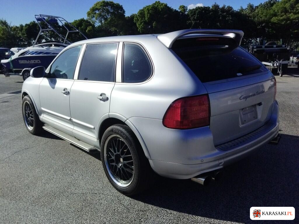 2004 Porsche Cayenne 4WD Turbo 2