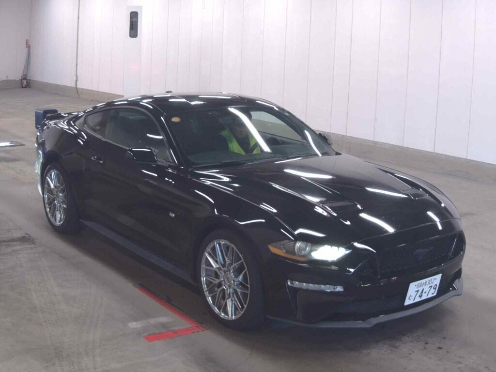 Ford Mustang 2022 z aukcji japońskiej