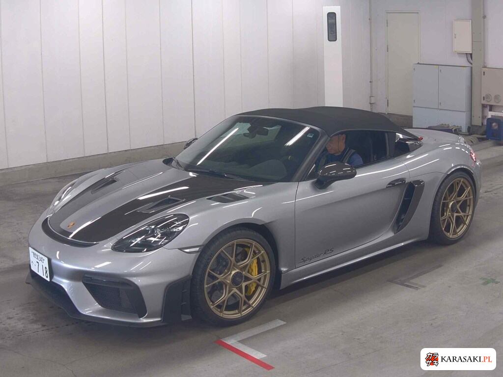 2025 Porsche 718 Spyder 3