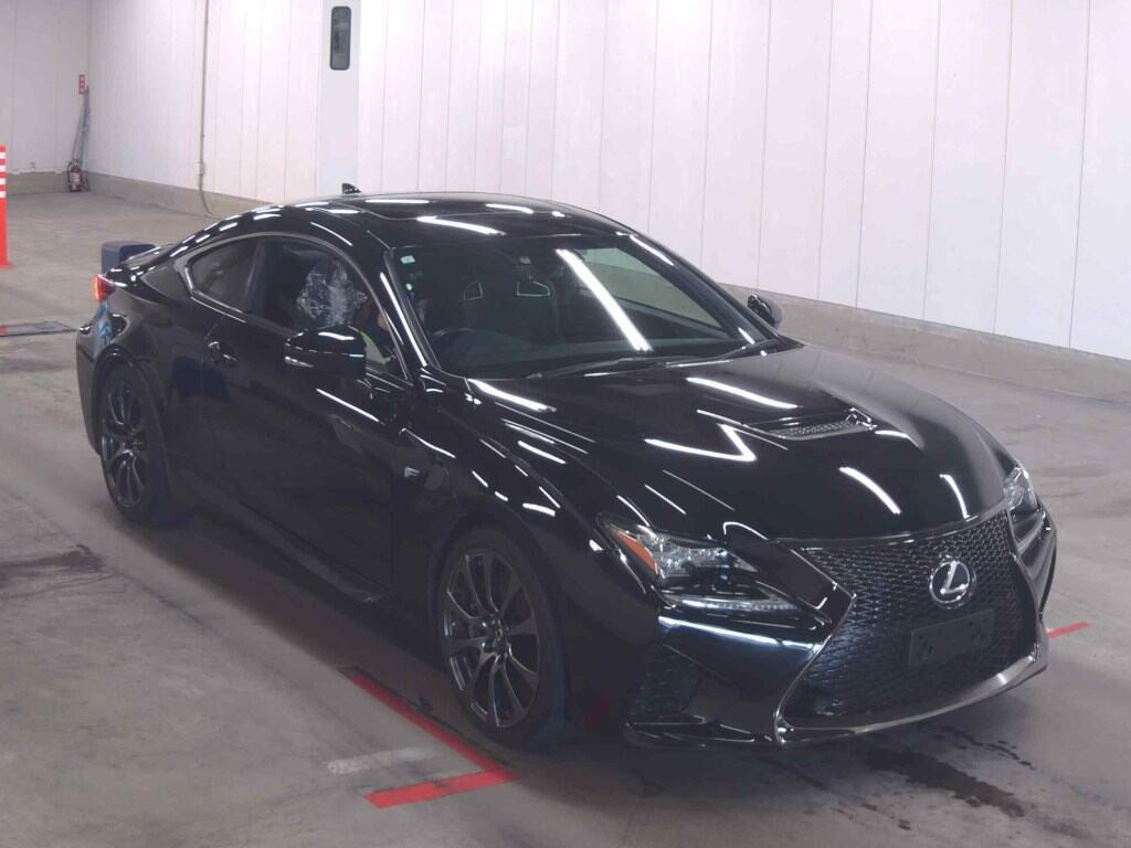 Lexus RC F 2015 z aukcji japońskiej