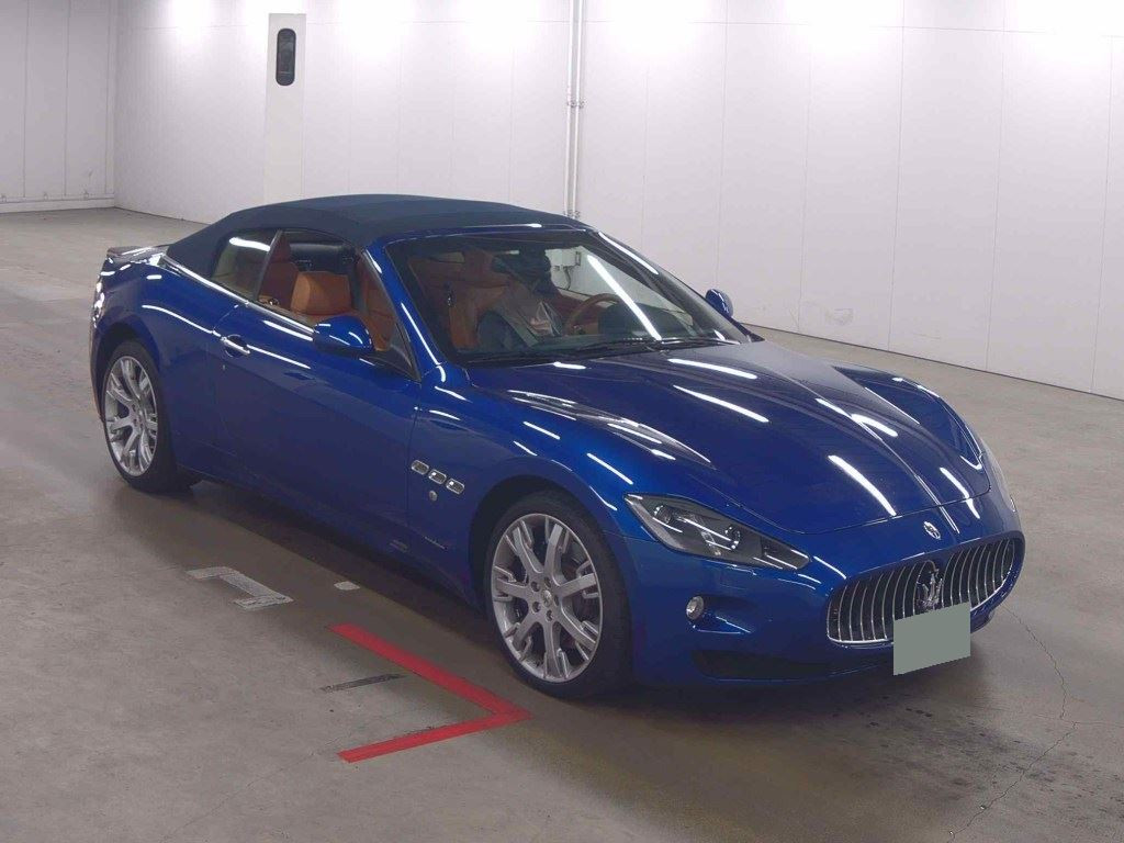 Maserati Grancabrio 2013 z aukcji japońskiej