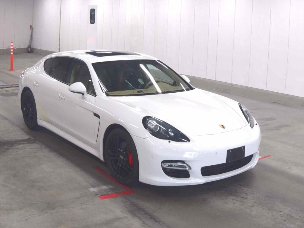 Porsche Panamera 2012 z aukcji japońskiej