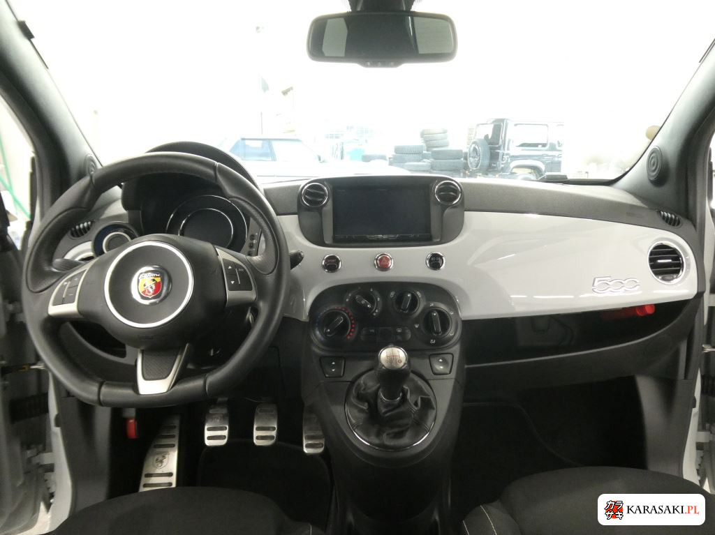2015 Abarth 500 Base Grade 7