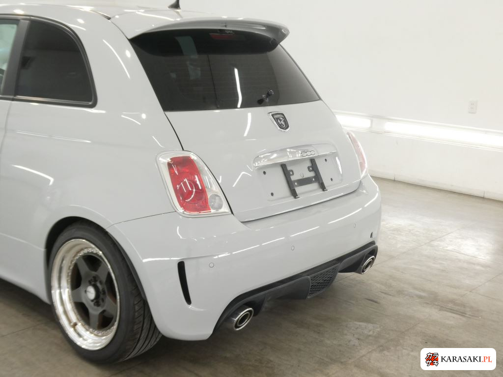 2015 Abarth 500 Base Grade 10