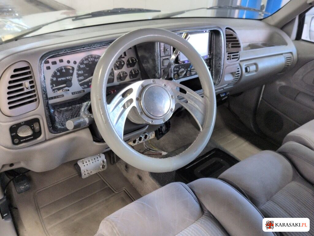 2006 Chevrolet Suburban 5
