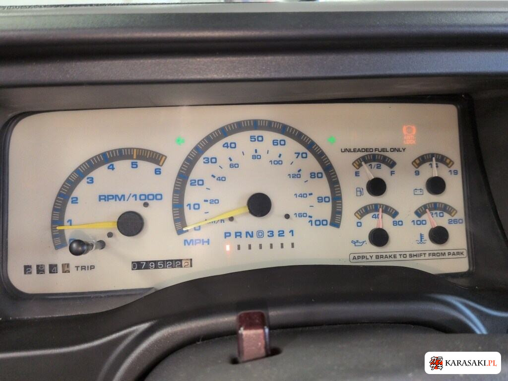 2002 Chevrolet Suburban 4WD LT 6