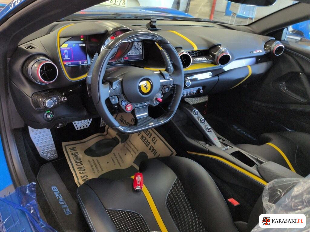 2022 Ferrari 812 GTS 5