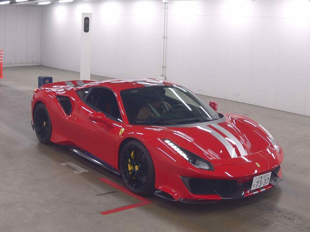 Ferrari 488 Pista 2019 z aukcji japońskiej