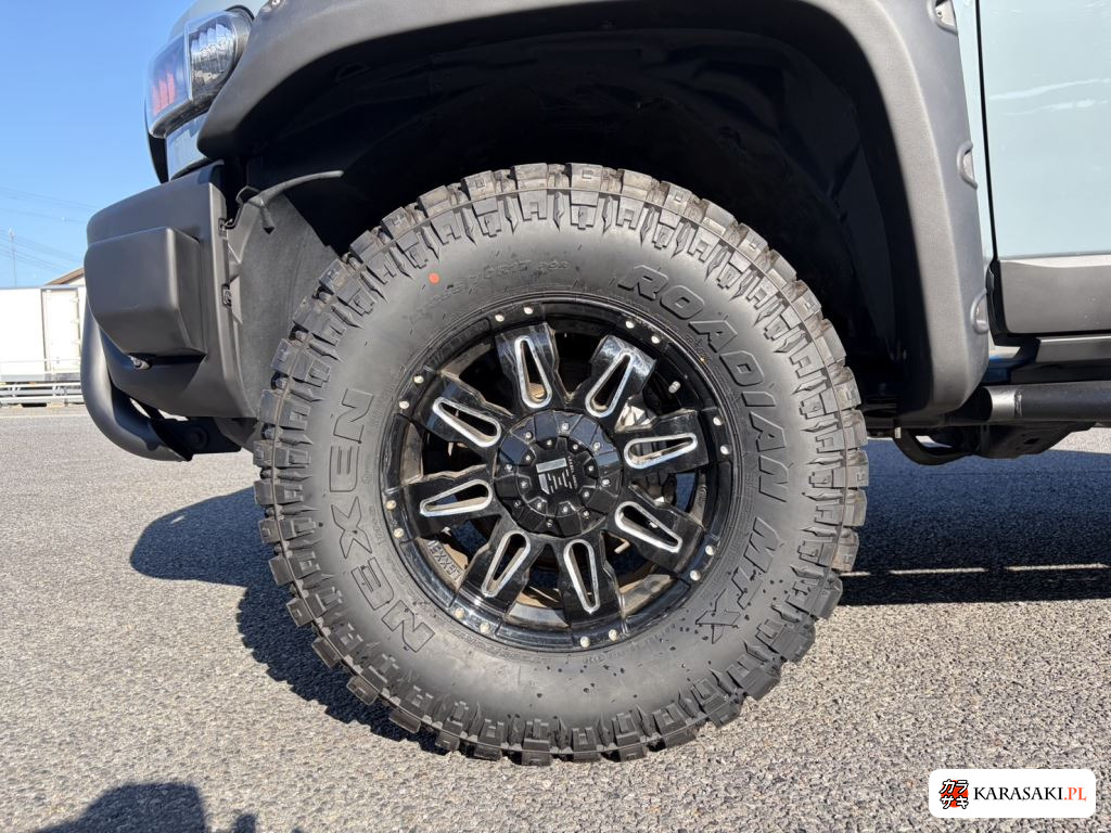 2013 America Toyota FJ Cruiser 4WD 13