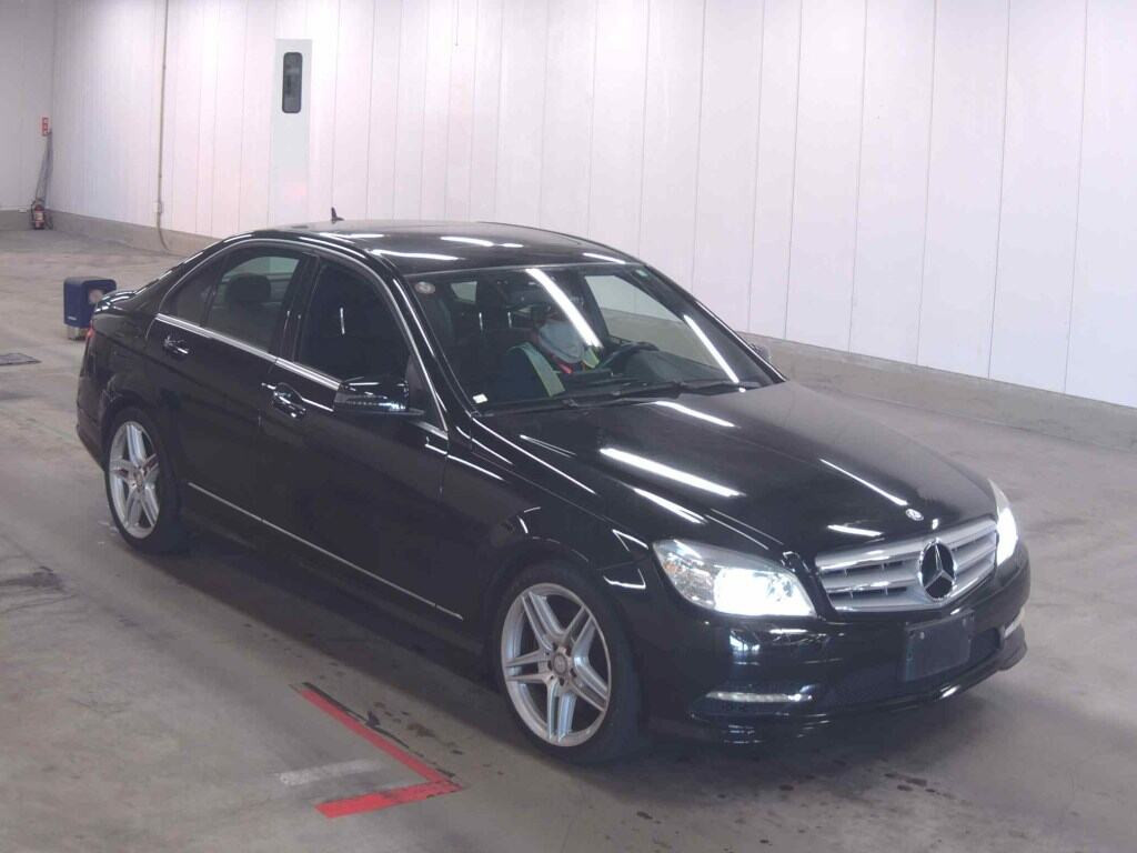 Mercedes-Benz C-Class 2010 z aukcji japońskiej