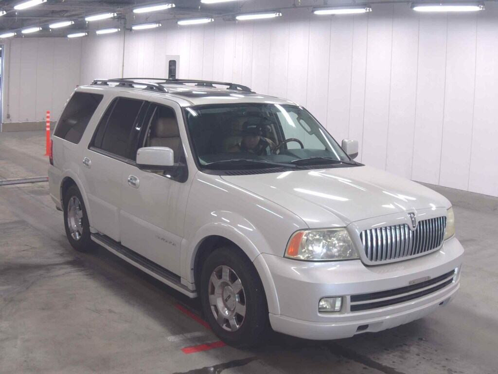 Lincoln Navigator 2011 z aukcji japońskiej