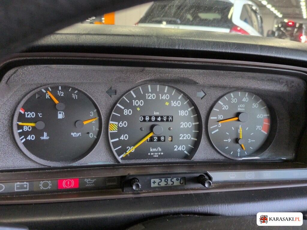 1992 Mercedes-Benz 190 Class 190E2.6 6