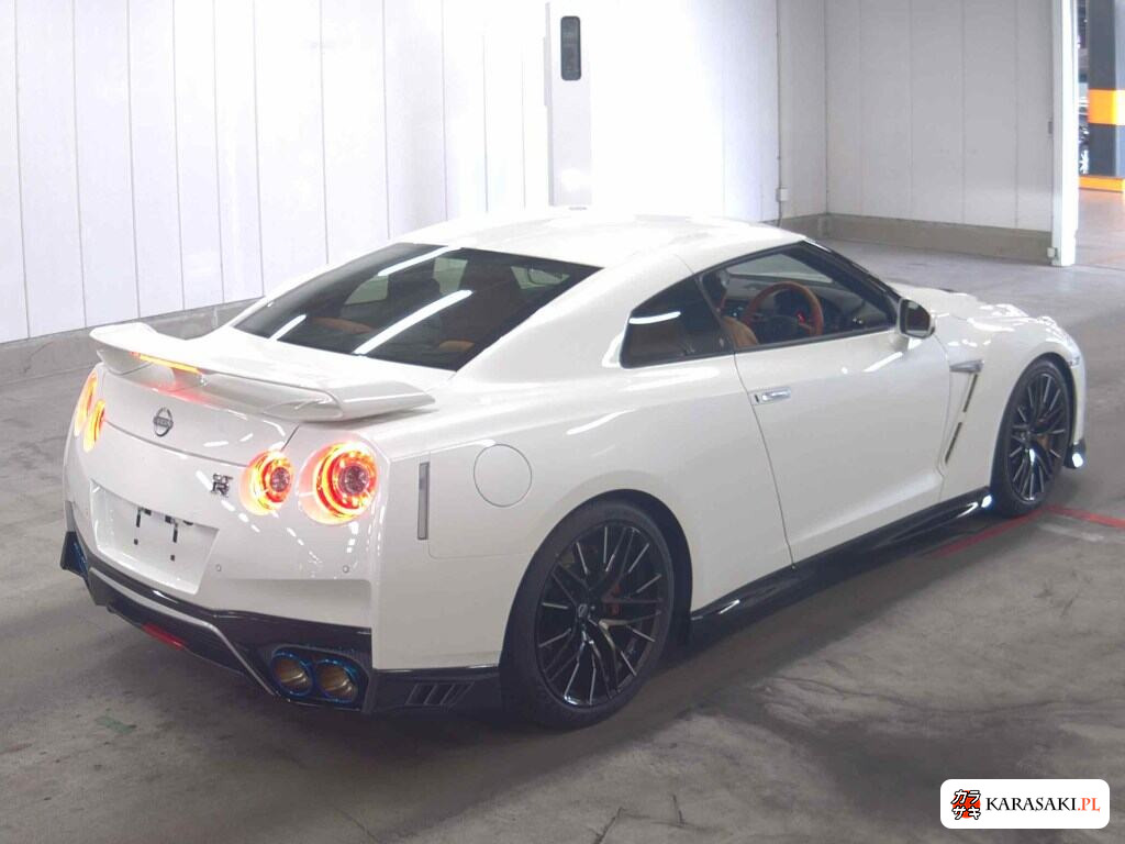 Nissan GT-R 2022 z aukcji japońskiej
