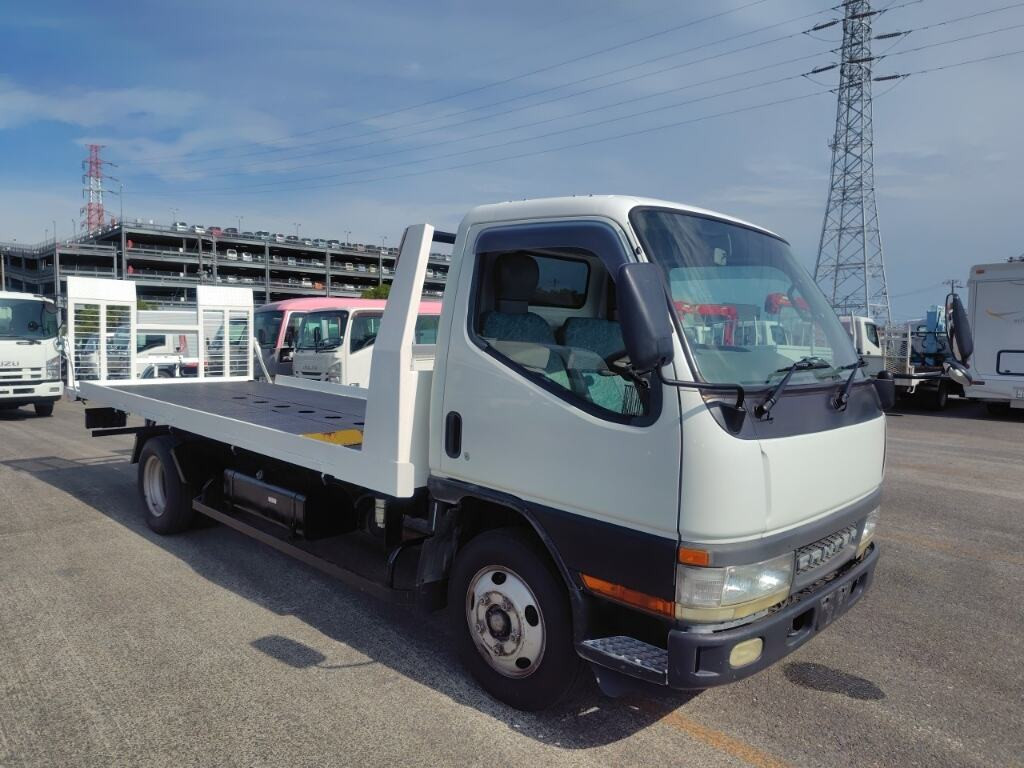 Mitsubishi FE53EEV 2001 z aukcji japońskiej
