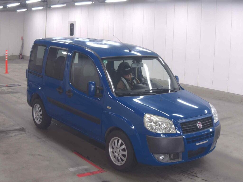 Fiat Doblo 2011 z aukcji japońskiej