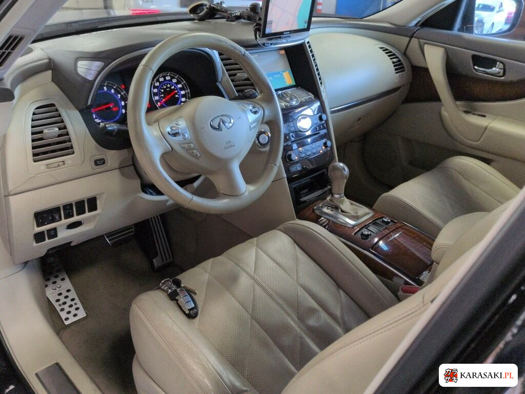 2011 Infiniti FX35 4WD Base Grade 5
