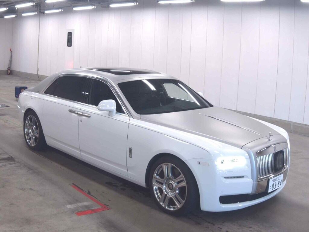 Rolls-Royce Ghost 2015 z aukcji japońskiej