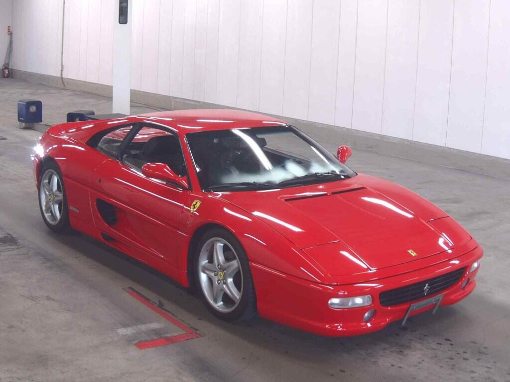 Ferrari 355F1 1998 z aukcji japońskiej