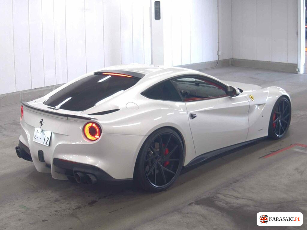 2013 Ferrari F12 Berlinetta Base Grade 4