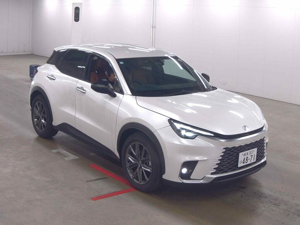Lexus LBX 2024 z aukcji japońskiej