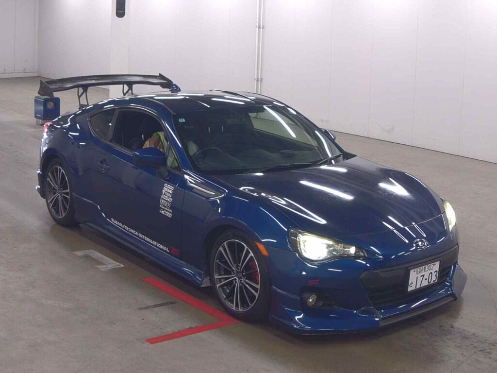 Subaru BRZ 2013 z aukcji japońskiej