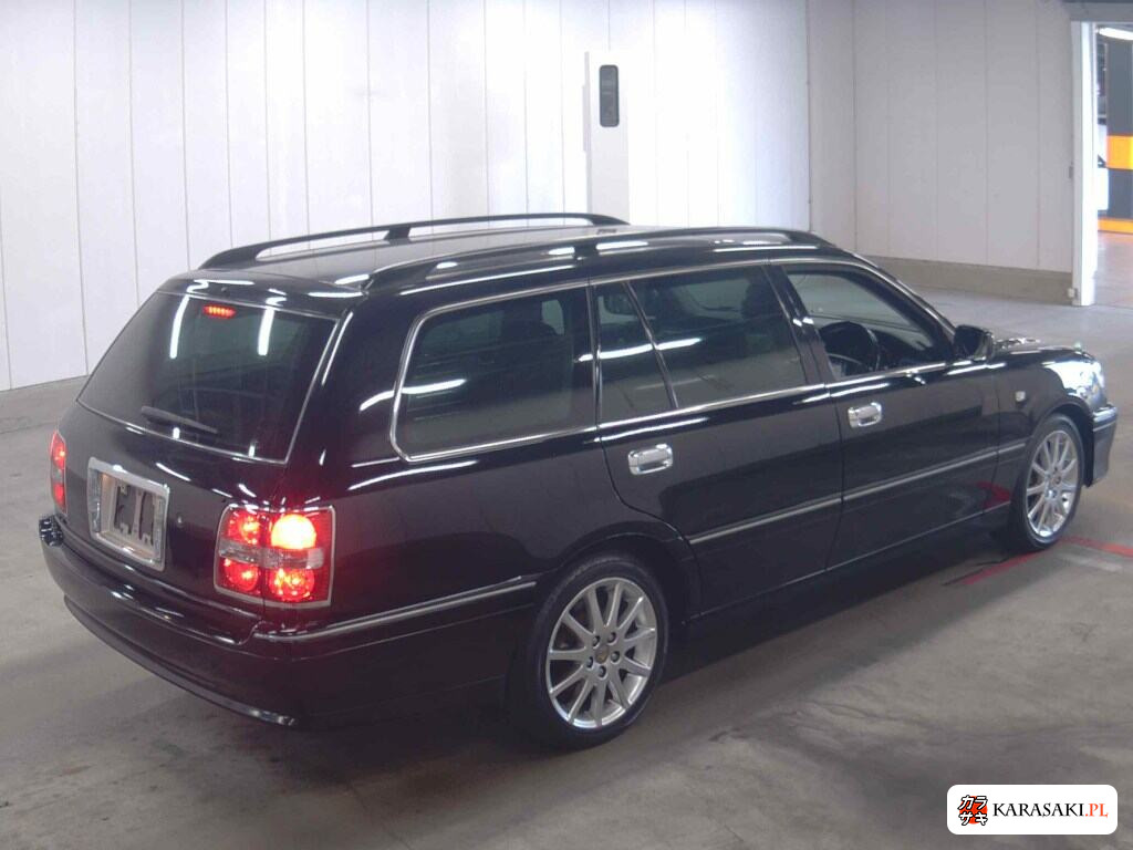 Toyota Crown Estate 2006 z aukcji japońskiej