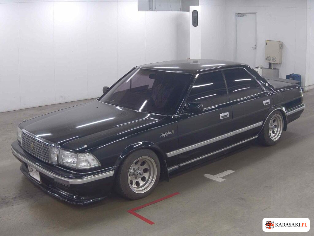 Toyota Crown 1990 z aukcji japońskiej