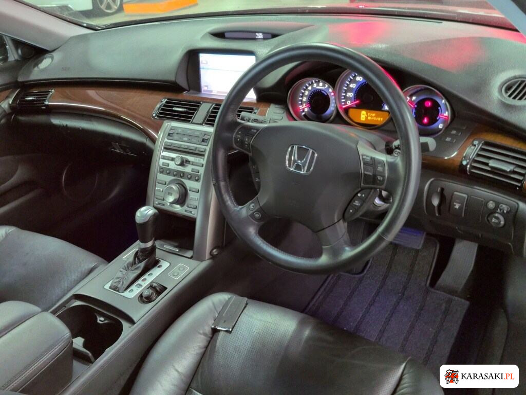 Honda Legend 2005 z aukcji japońskiej