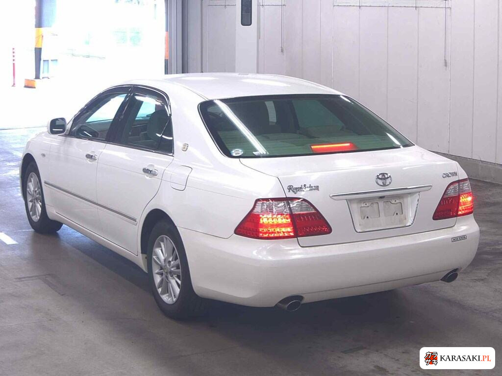 Toyota Crown 2006 z aukcji japońskiej