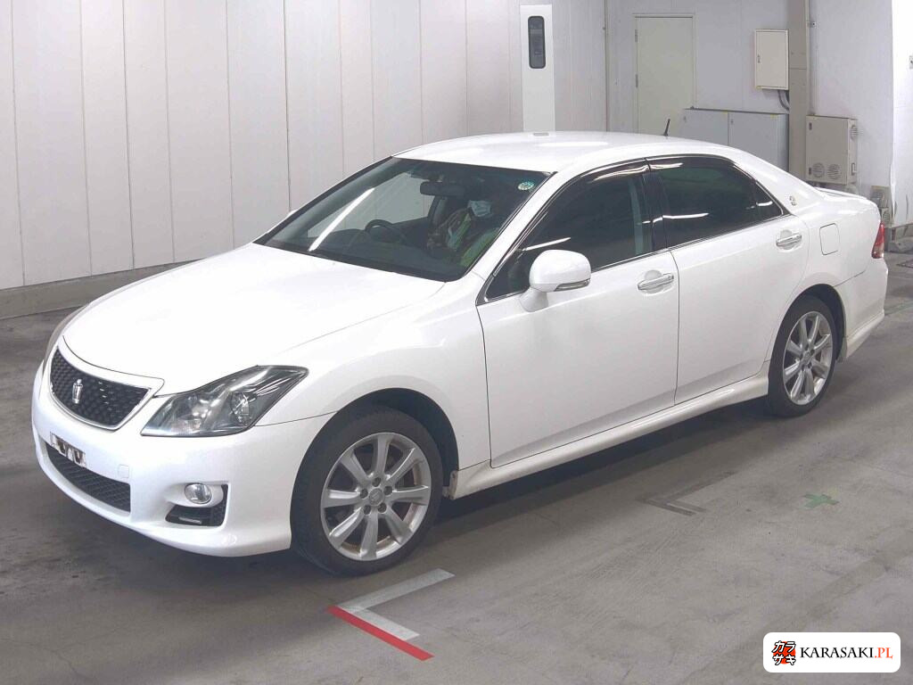 Toyota Crown 2009 z aukcji japońskiej