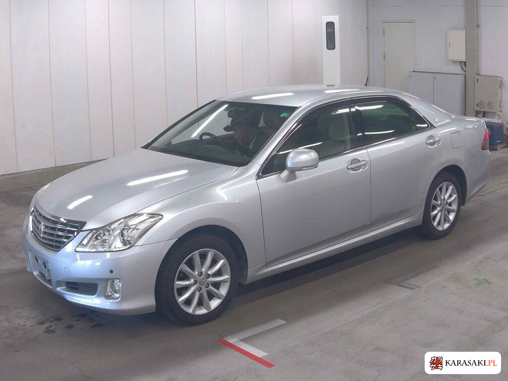 Toyota Crown 2009 z aukcji japońskiej