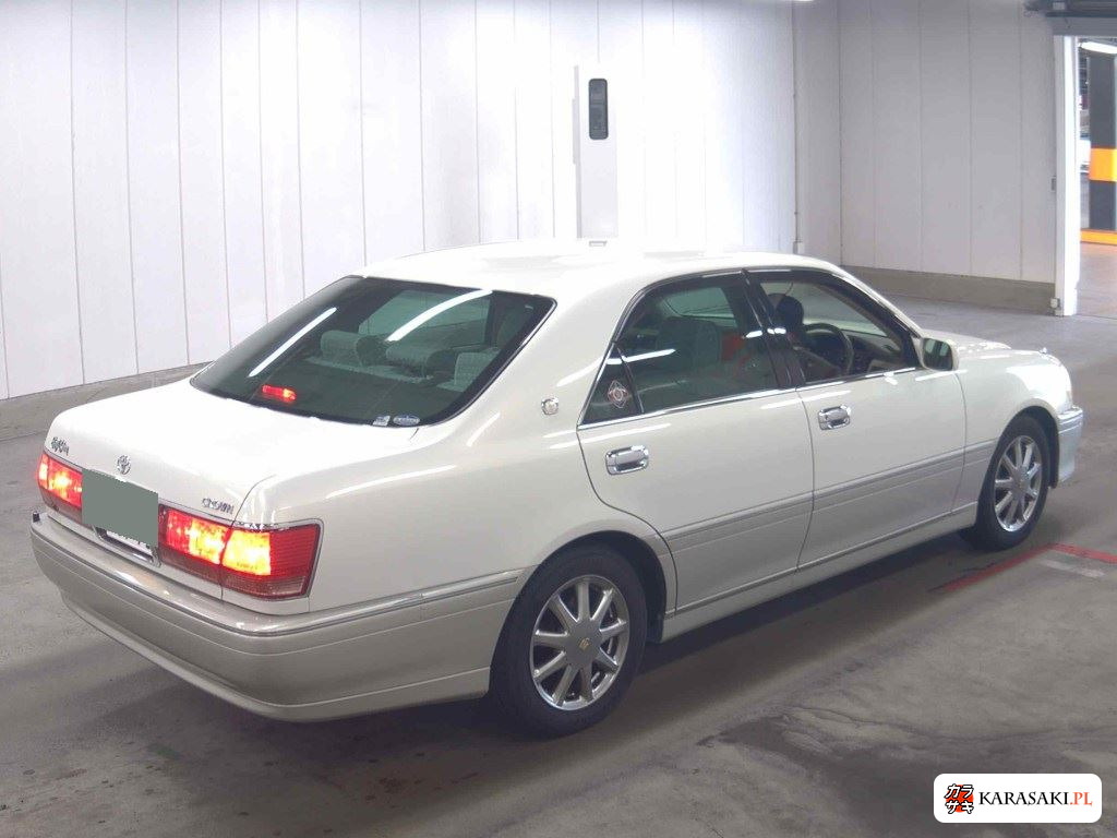 Toyota Crown 2003 z aukcji japońskiej