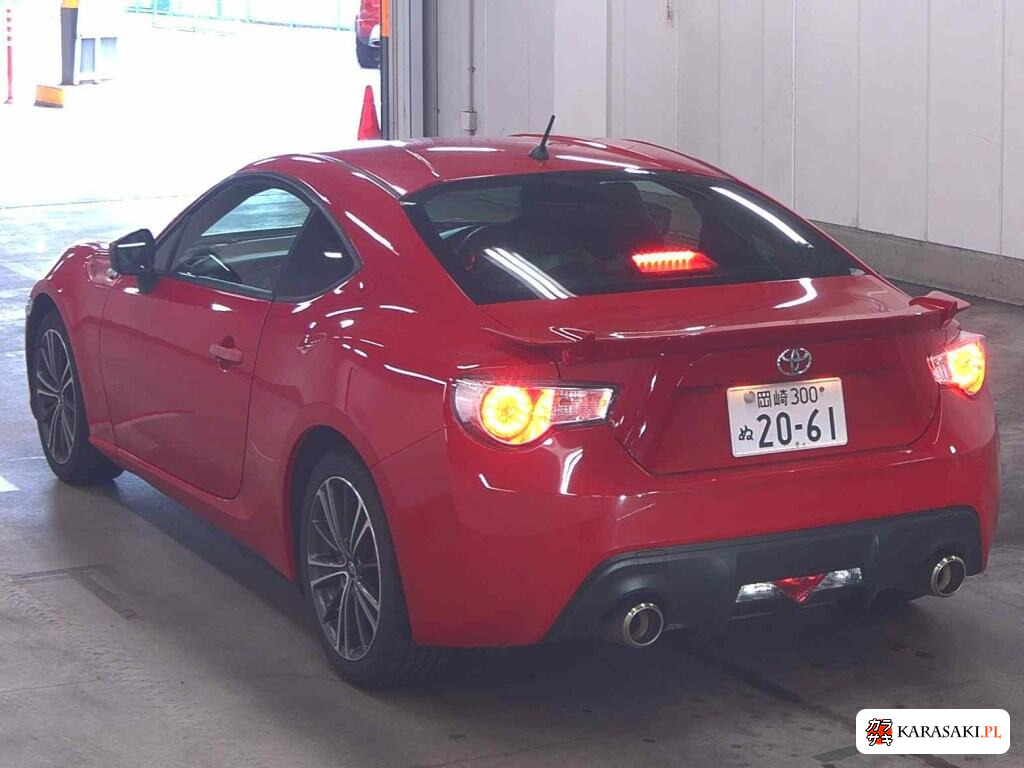 Toyota 86 2012 z aukcji japońskiej
